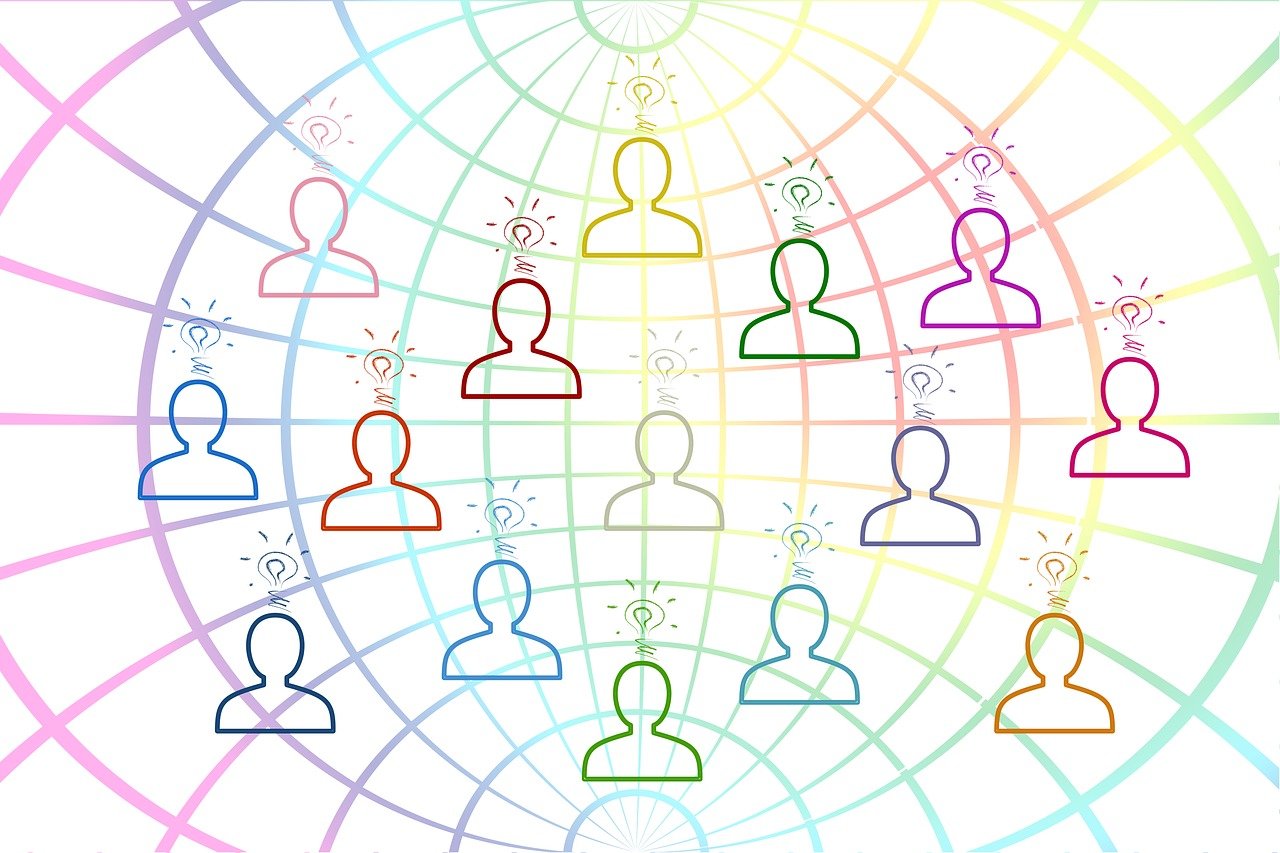 découvrez le concept d’intelligence collective : comment la collaboration, le partage des connaissances et la synergie des talents permettent d’atteindre des objectifs communs et d’innover efficacement.