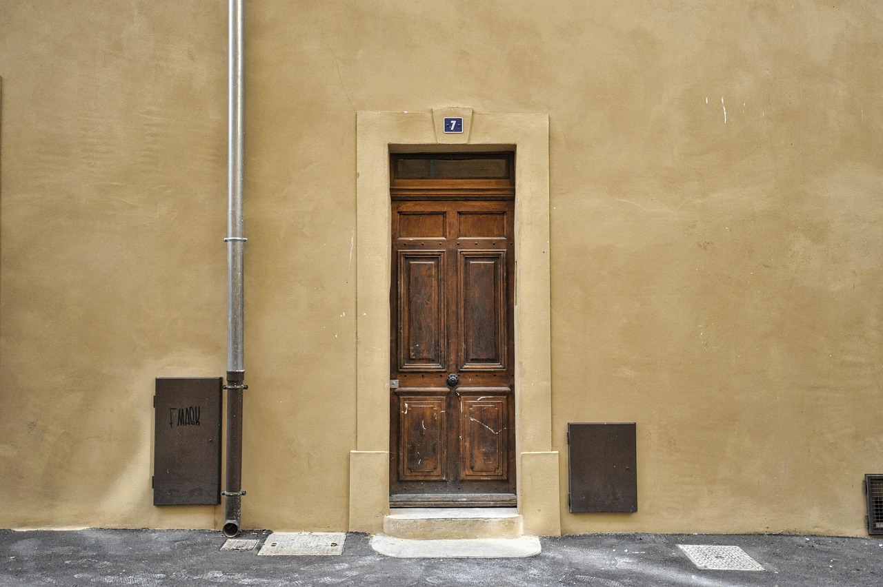 découvrez les clés pour réussir votre entrée sur un nouveau marché : stratégies d'analyse, choix des canaux, études de la concurrence et conseils pratiques pour optimiser vos chances de succès.