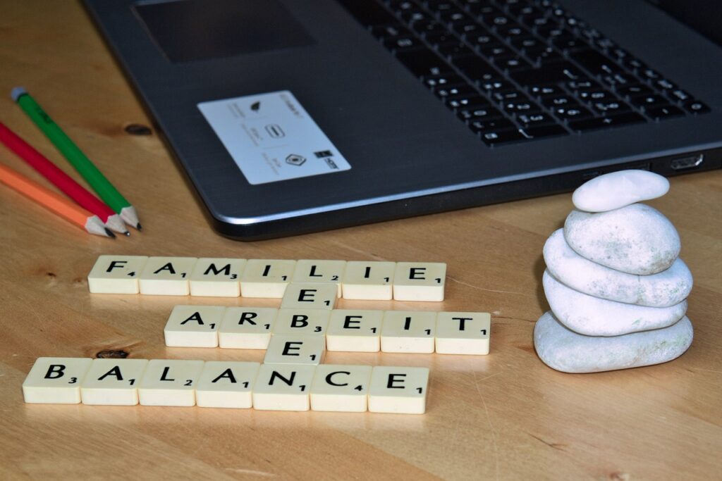 découvrez comment atteindre un bon équilibre entre vie professionnelle et vie personnelle grâce à des conseils pratiques et des astuces pour améliorer votre bien-être au quotidien.