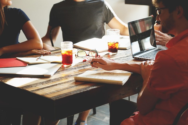 Formation seo marseille : comment booster votre visibilité locale en 2025 ?
