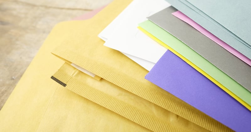 Poids maximum pour un timbre : le guide complet pour ne plus payer de surtaxe