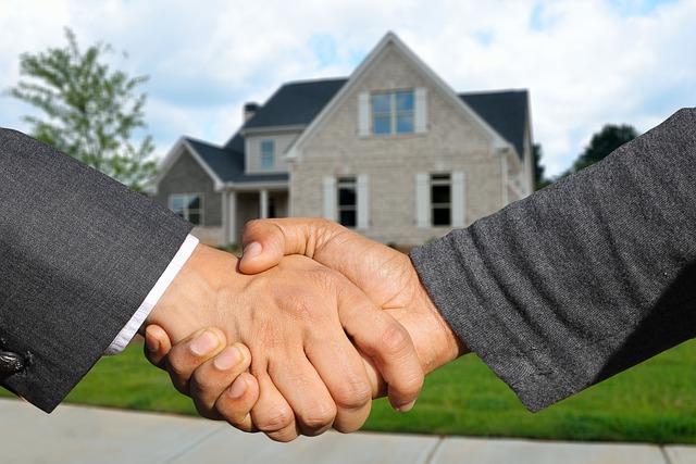 Agent immobilier indépendant : avis, avantages et inconvénients en 2025